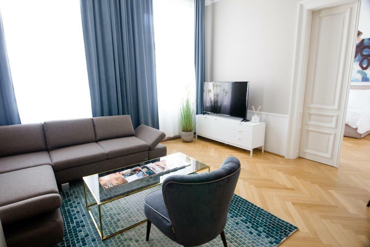 Studio Apartments Urania - Mai'S Apartments By Arbio Wien Eksteriør billede